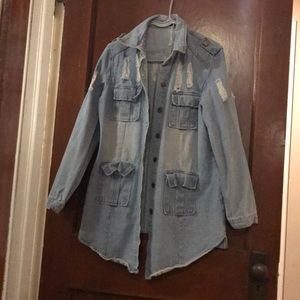 Slim distressed Jean Jacket
